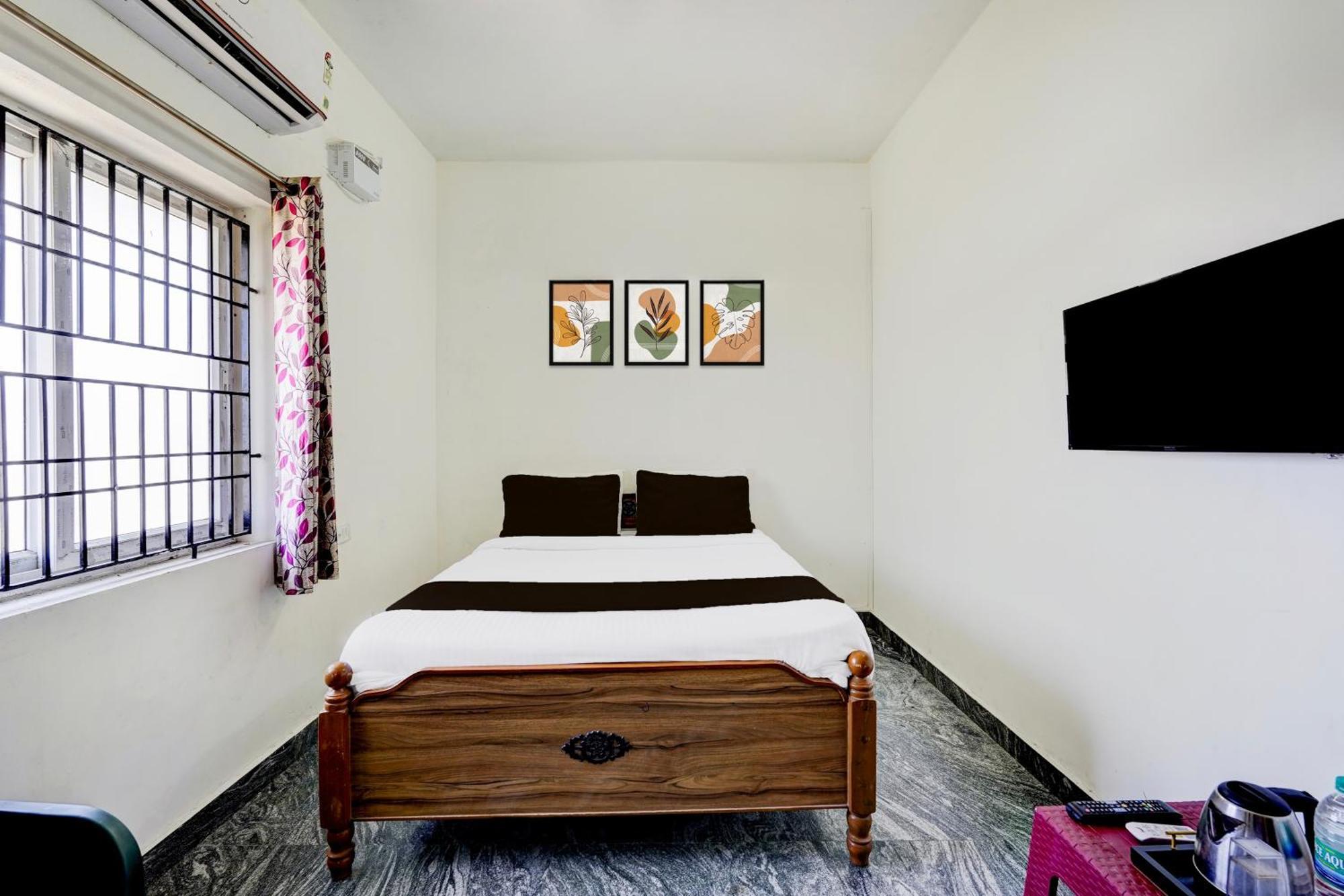 Collection O Sithalapakkam Medavakkam Formerly Srinivasa Residency Chennai Esterno foto